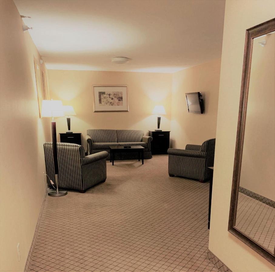 Holiday Inn Express Plymouth By Ihg Εξωτερικό φωτογραφία