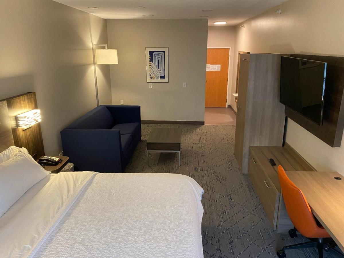 Holiday Inn Express Plymouth By Ihg Εξωτερικό φωτογραφία