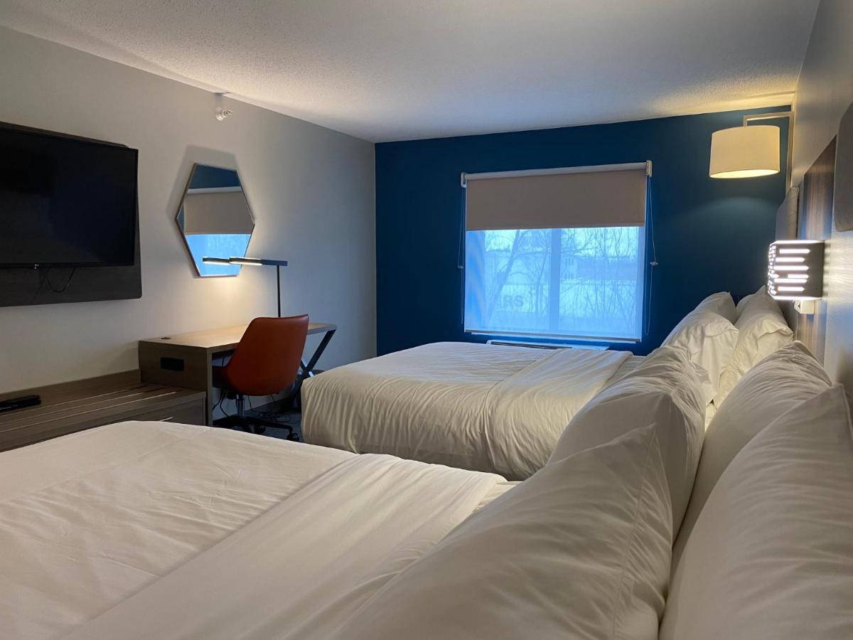 Holiday Inn Express Plymouth By Ihg Εξωτερικό φωτογραφία