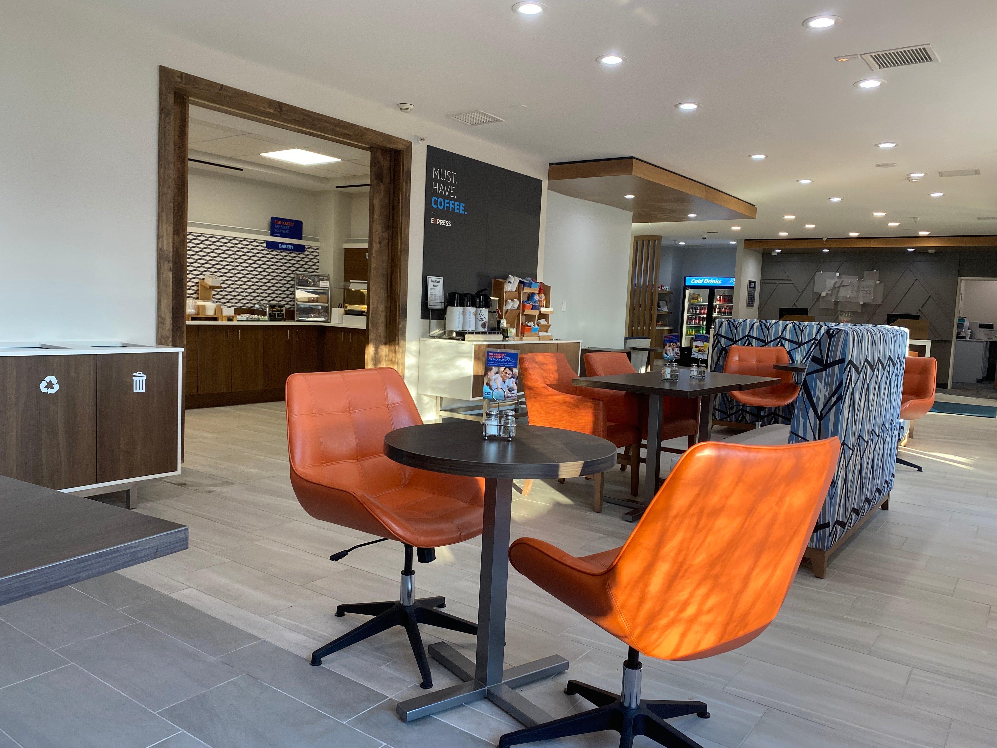 Holiday Inn Express Plymouth By Ihg Εξωτερικό φωτογραφία